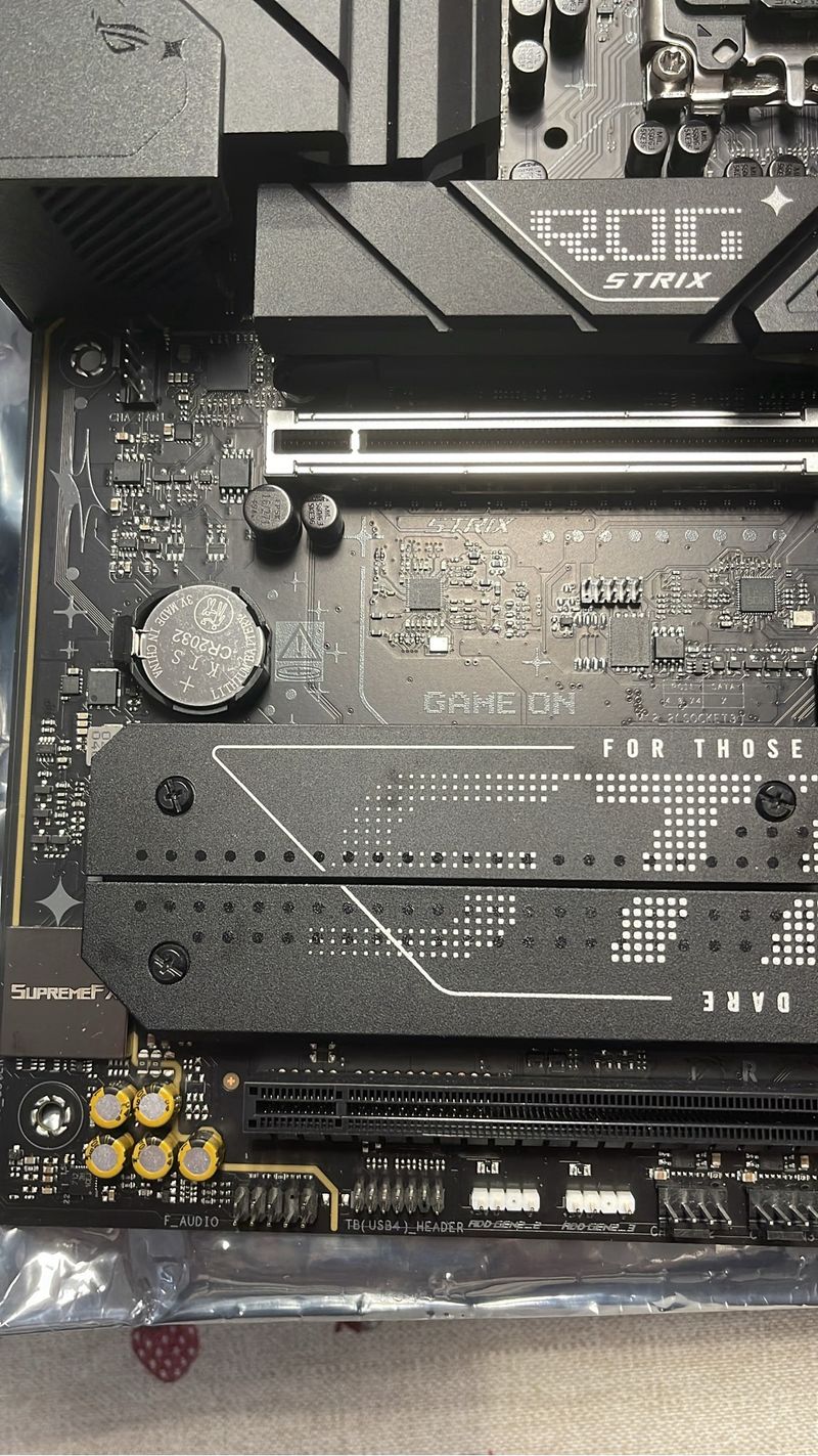 Placa Base ASUS ROG Strix B860-F Gaming WiFi afbeelding 3