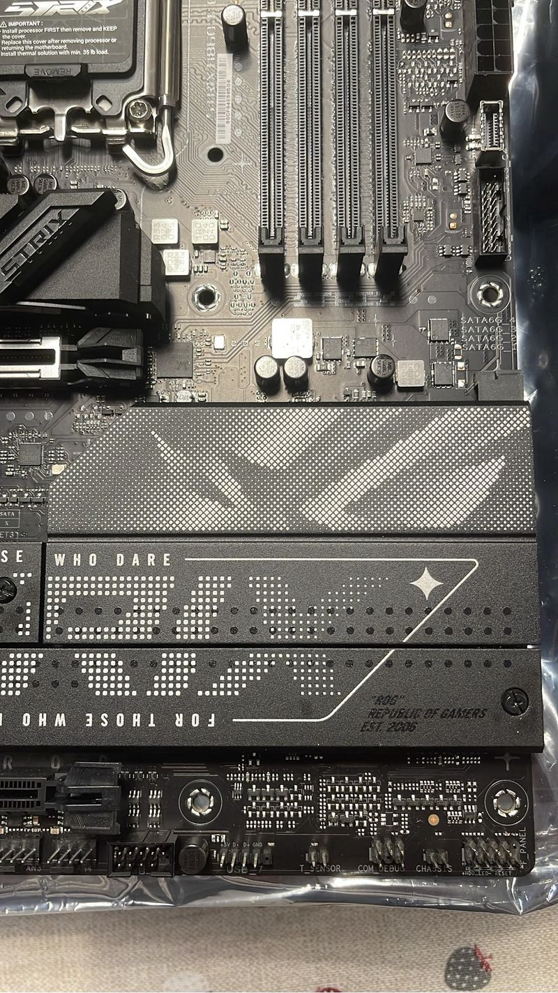 Placa Base ASUS ROG Strix B860-F Gaming WiFi afbeelding 4