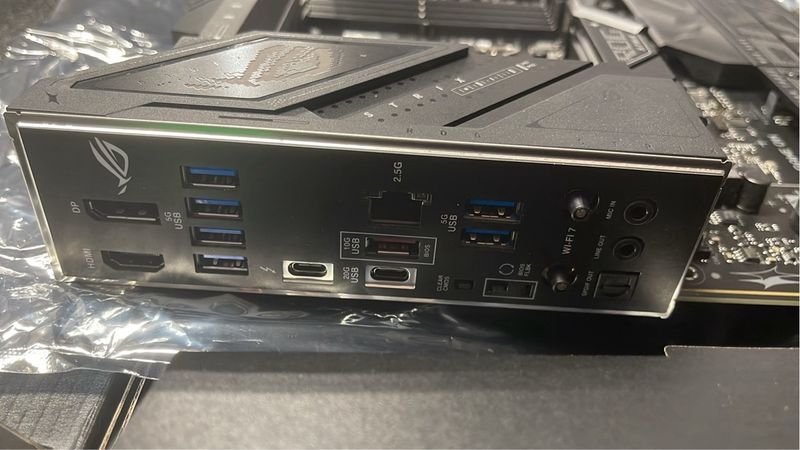 Placa Base ASUS ROG Strix B860-F Gaming WiFi afbeelding 6