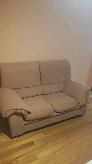Sofá de 2 plazas beige
