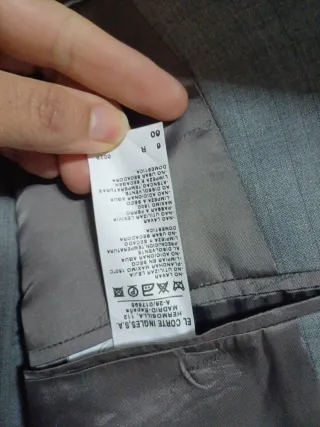 Traje gris talla 60