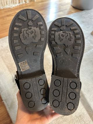 Botas Biker Negras con Hebillas