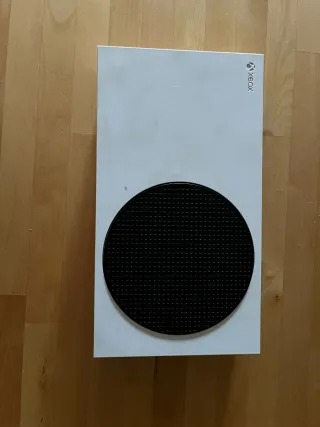 Xbox Series S 512GB + 2 Mandos