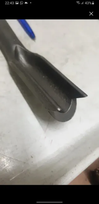 Cincel para rozas SDS max HITACHI