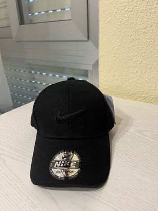 Gorra Nike Negra
