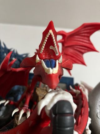 Figura Slifer el Dragón Volador Yu-Gi-Oh