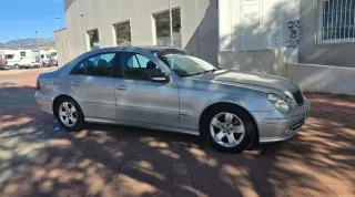 Mercedes-Benz Clase E 2004
