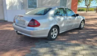 Mercedes-Benz Clase E 2004