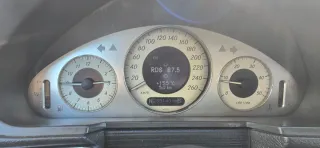 Mercedes-Benz Clase E 2004