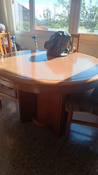 Mesa Roble Extensible + 4 Sillas