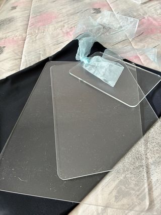 Tablas de metacrilato para doblar ropa