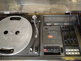 SANYO system HiFi stereo Tocadiscos Cassette