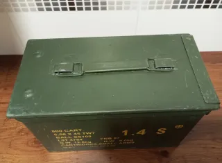 Caja Metálica Munición.