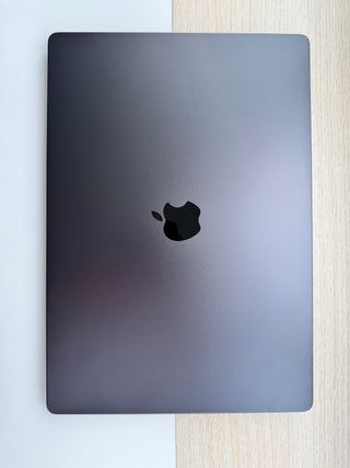 MacBook Pro 16 M4 Max 16/40 48GB RAM 1TB SSD