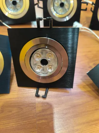 Lote 9 focos LED cuadrados + 3 transformadores