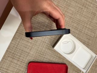 iPhone 12 256GB Negro con accesorios,caja original