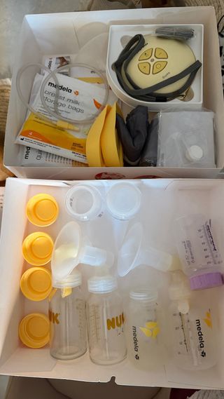 Sacaleches Medela Swing Edición premium.