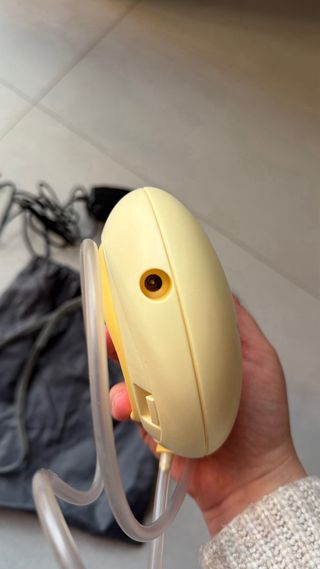 Sacaleches Medela Swing Edición premium.