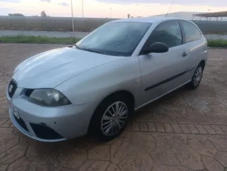 SEAT Ibiza 2008 1.4 TDI
