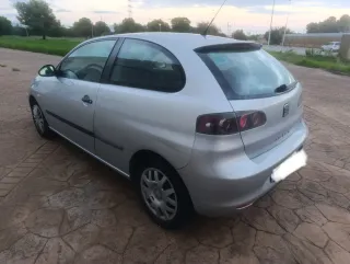 SEAT Ibiza 2008 1.4 TDI