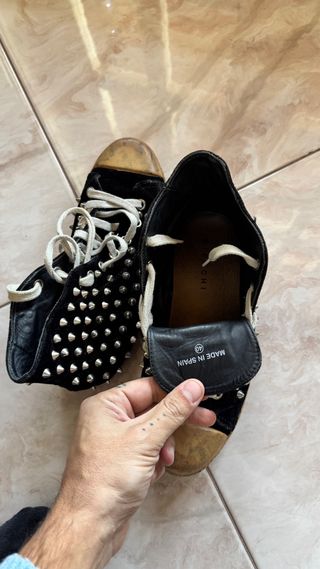 Gienchi nere con borchie num. 40