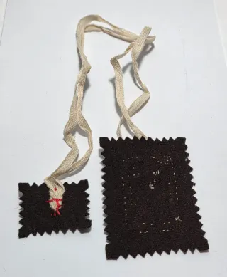 Vecchio scapolare della Vergine del Carmelo