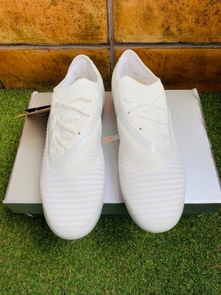 Botas de fútbol Nike Phantom Plata/Blanco