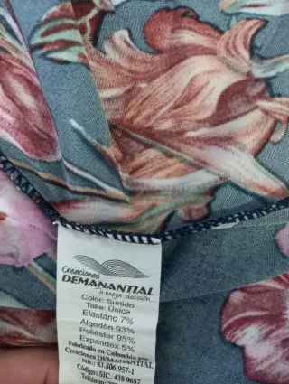 Vestido estampado floral manga 3/4