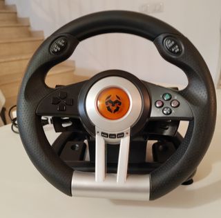 Volante KROM K-Dr con pedali e vibrazioni