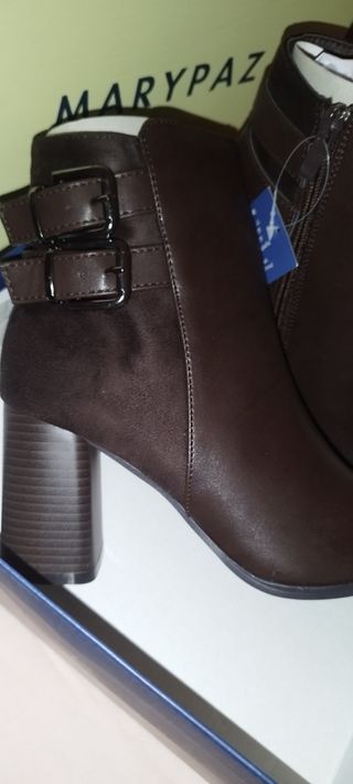 Botas MARYPAZ talla 39