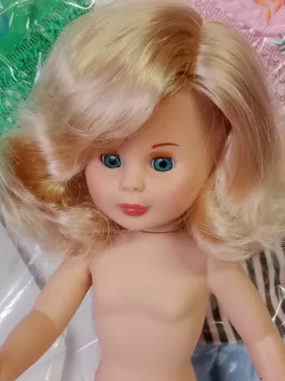 Muñeca coleción copia  Nancy clásica nueva