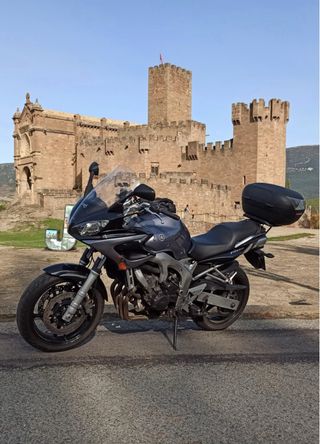 Yamaha FZ6 Fazzer 600