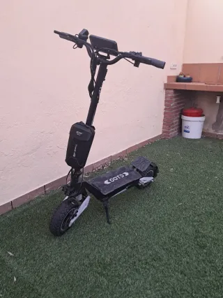 Patinete Eléctrico OOTD T10 + Bolsa