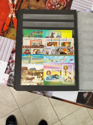 Volume Francobolli 91