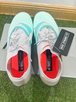 Botas de fútbol Nike Phantom Talla X