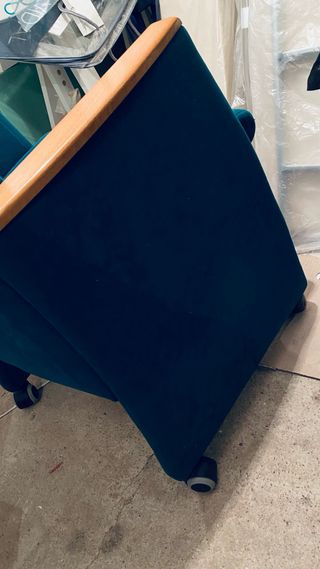 Silla de oficina tela y madera