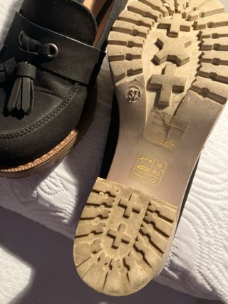 Mocasin MTNG tacón negro