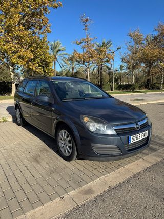 Opel Astra 2007 familiar 1.9 CDTI
