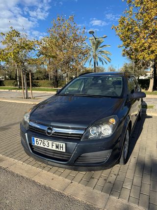 Opel Astra 2007 familiar 1.9 CDTI