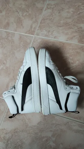 Scarpe Puma alte bianche e nere taglia 37