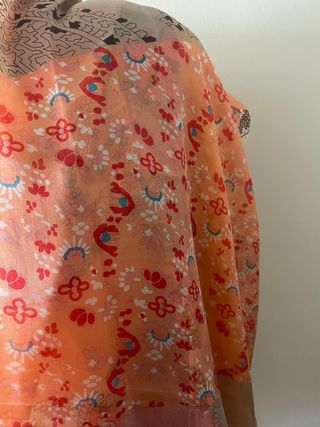 Fular de seda estampado