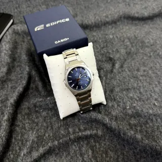 Reloj Casio Edifice Esfera Azul marino
