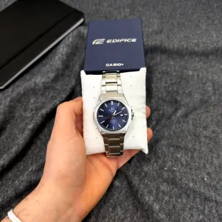 Reloj Casio Edifice Esfera Azul marino