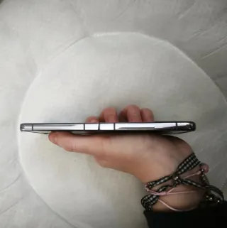 Samsung Galaxy Z Flip 4