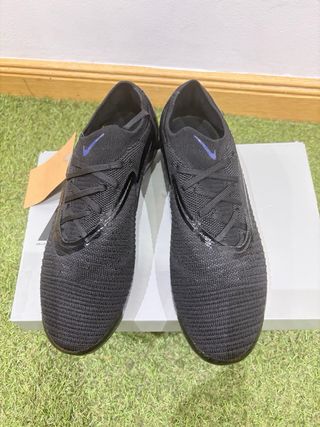 Botas de fútbol Nike Phantom Negras Talla