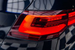 Volkswagen Golf 8R *Akrapovic*