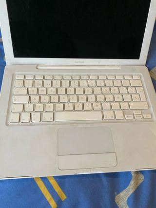 MacBook A1181 Blanco