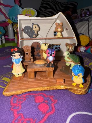 Casita Blancanieves con figuras