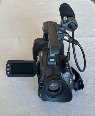 CAMARA DE VIDEO JVC GY-HM100U