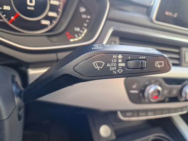 Audi A4 2.0TDI SPORT